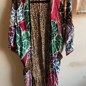 Farm Rio Reversible Leopard  Toucan Print Kimono
